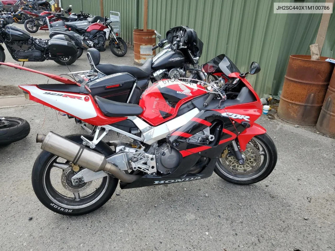 2001 Honda Cbr900 Rr VIN: JH2SC440X1M100786 Lot: 67546254