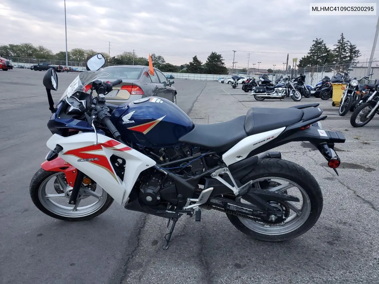 2012 Honda Cbr250 R VIN: MLHMC4109C5200295 Lot: 72732784