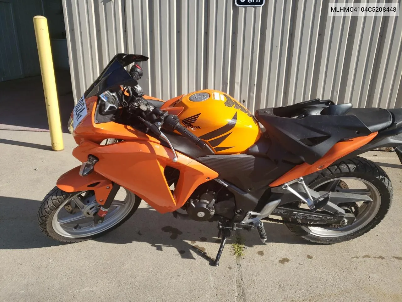 2012 Honda Cbr250 R VIN: MLHMC4104C5208448 Lot: 77131024