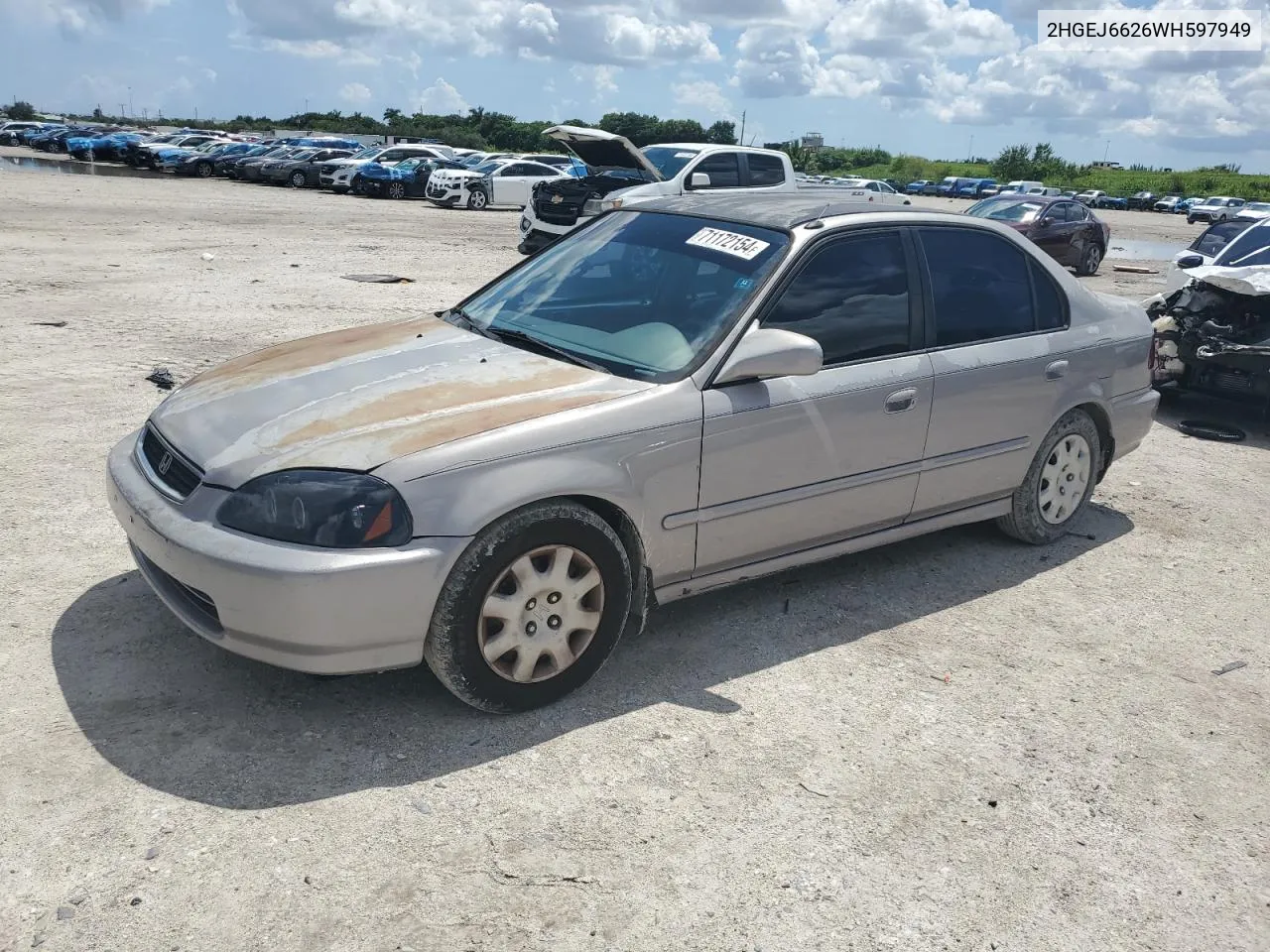 1998 Honda Civic Dx VIN: 2HGEJ6626WH597949 Lot: 71172154