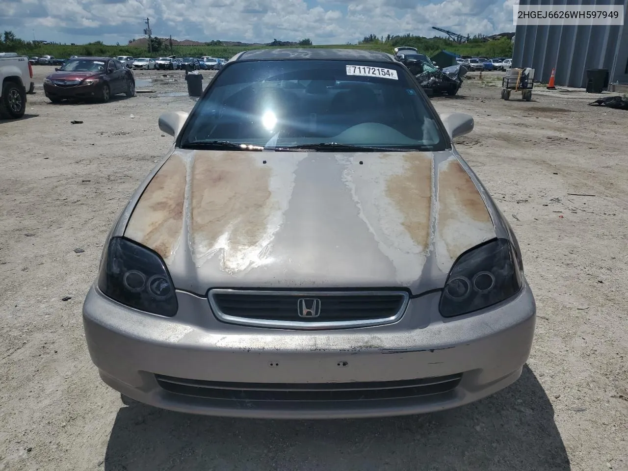 1998 Honda Civic Dx VIN: 2HGEJ6626WH597949 Lot: 71172154