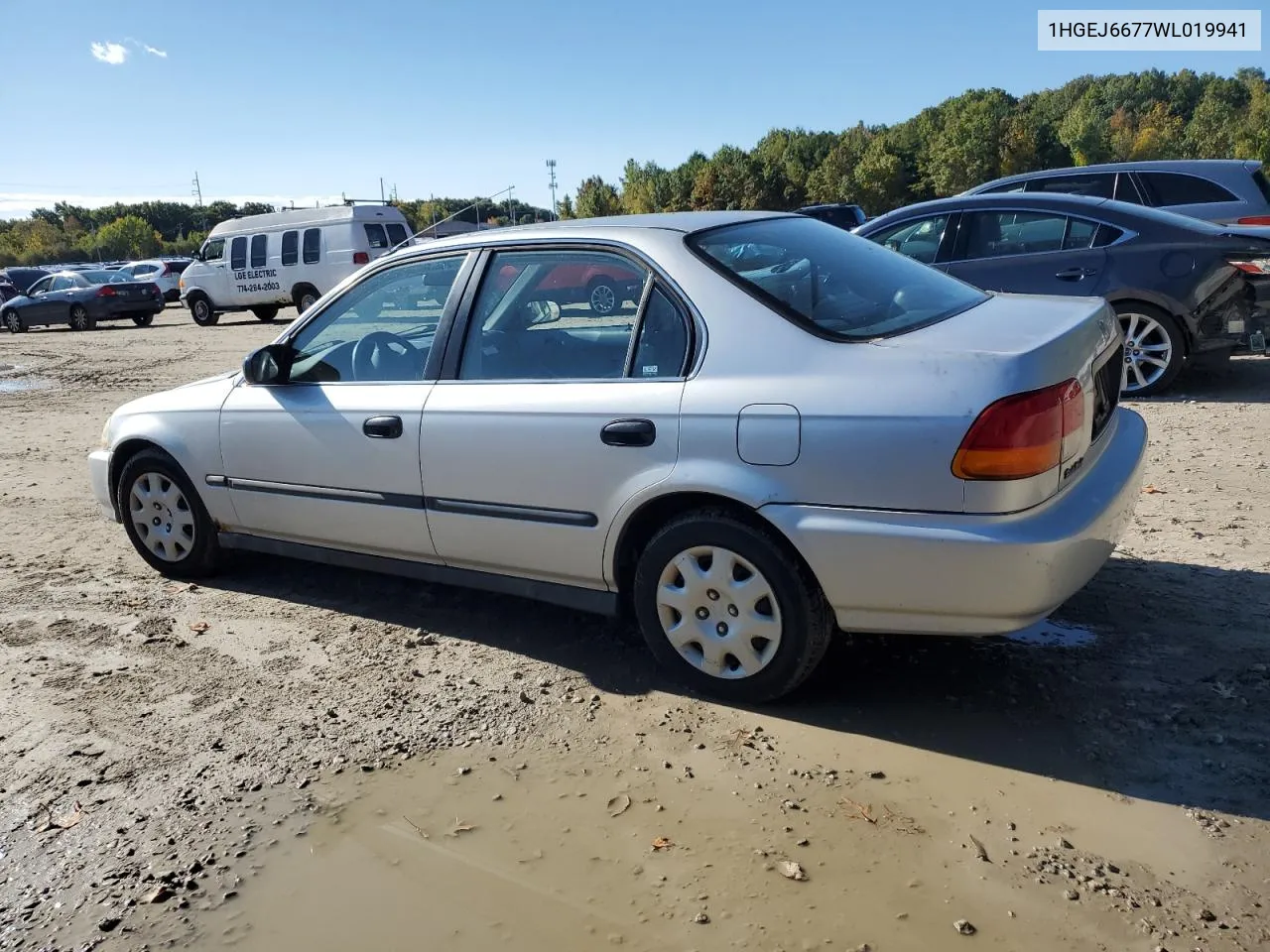 1998 Honda Civic Lx VIN: 1HGEJ6677WL019941 Lot: 72015714