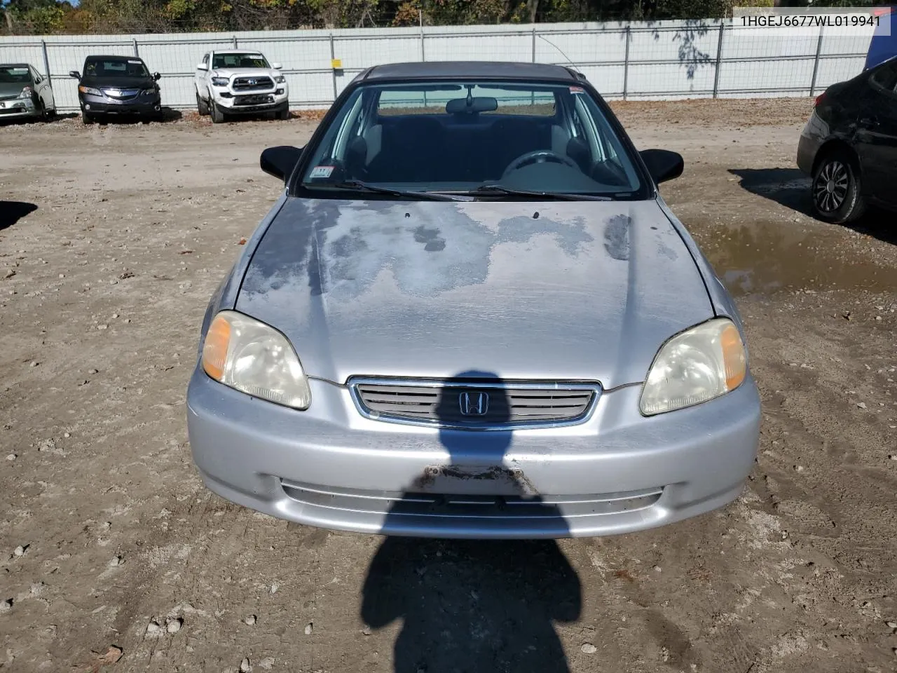 1998 Honda Civic Lx VIN: 1HGEJ6677WL019941 Lot: 72015714