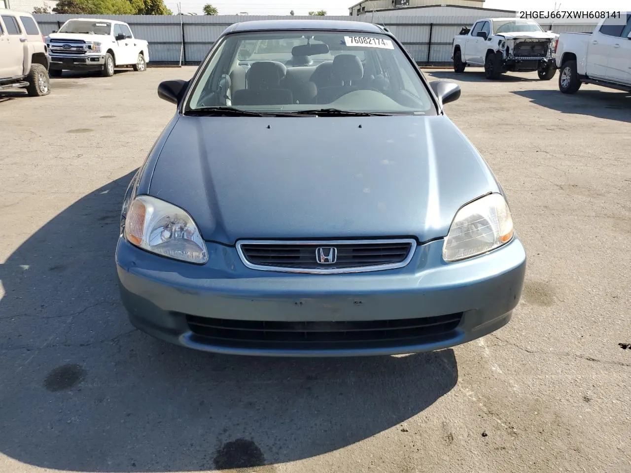 1998 Honda Civic Lx VIN: 2HGEJ667XWH608141 Lot: 76082174