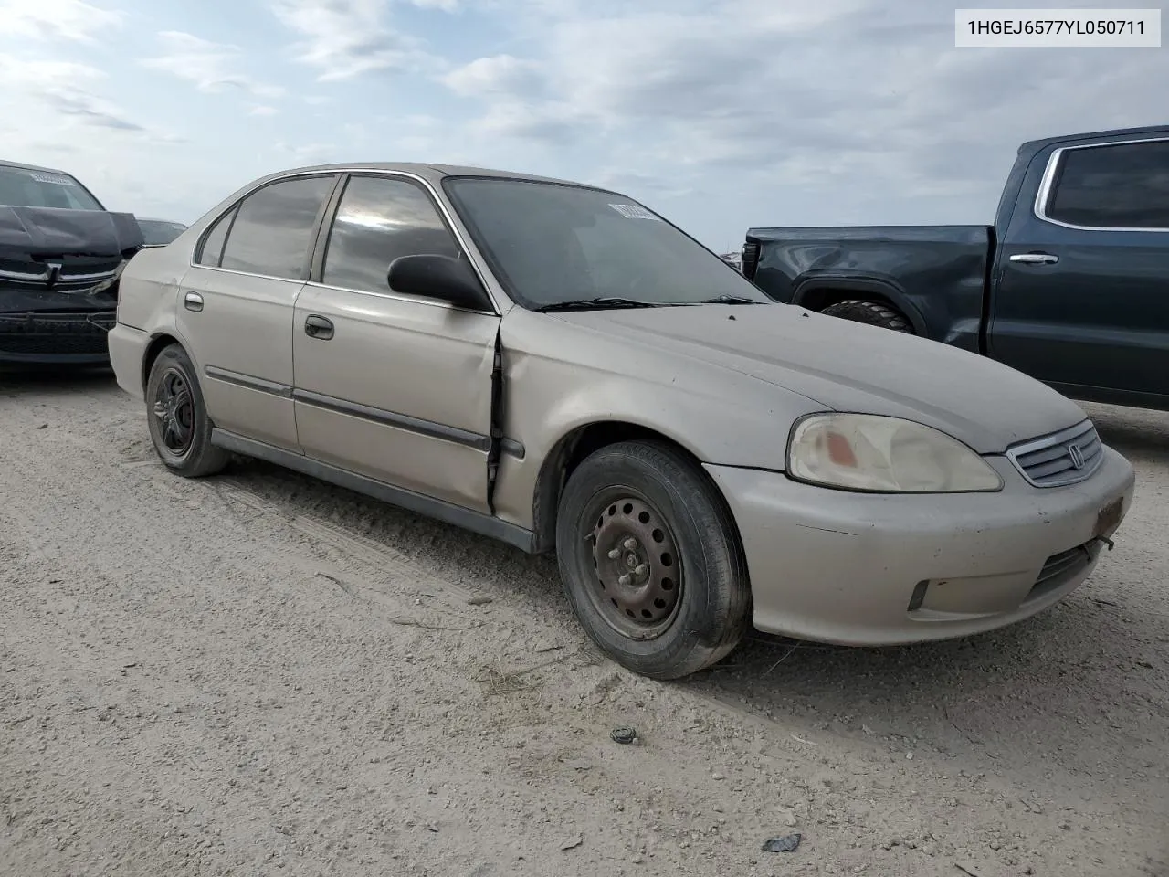 2000 Honda Civic Lx VIN: 1HGEJ6577YL050711 Lot: 76882344