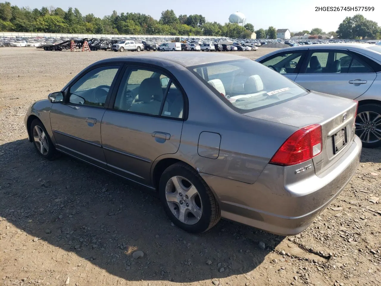 2005 Honda Civic Ex VIN: 2HGES26745H577599 Lot: 69140264