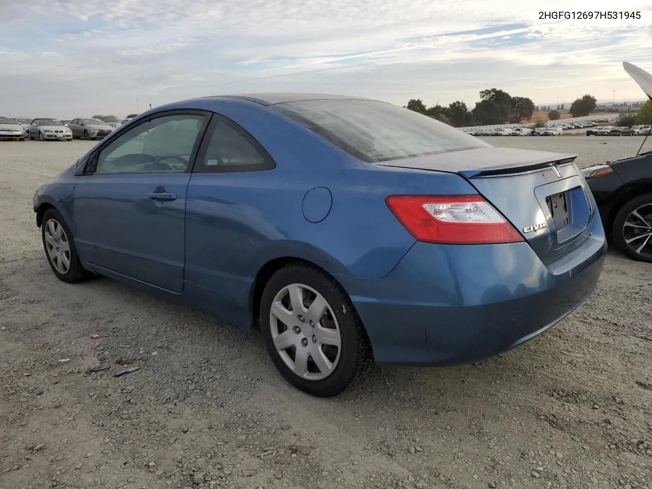 2007 Honda Civic Lx VIN: 2HGFG12697H531945 Lot: 75642884