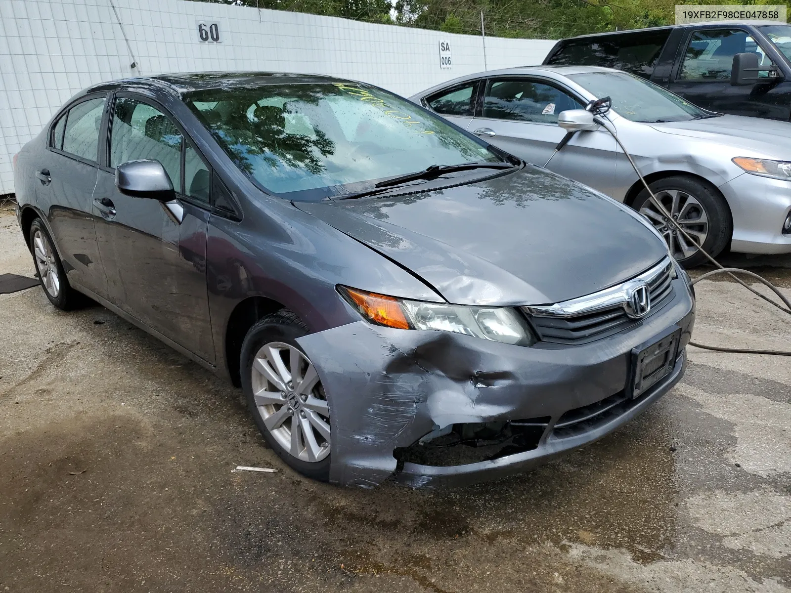 19XFB2F98CE047858 2012 Honda Civic Exl