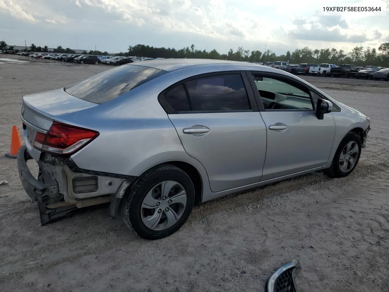 2014 Honda Civic Lx VIN: 19XFB2F58EE053644 Lot: 72474704