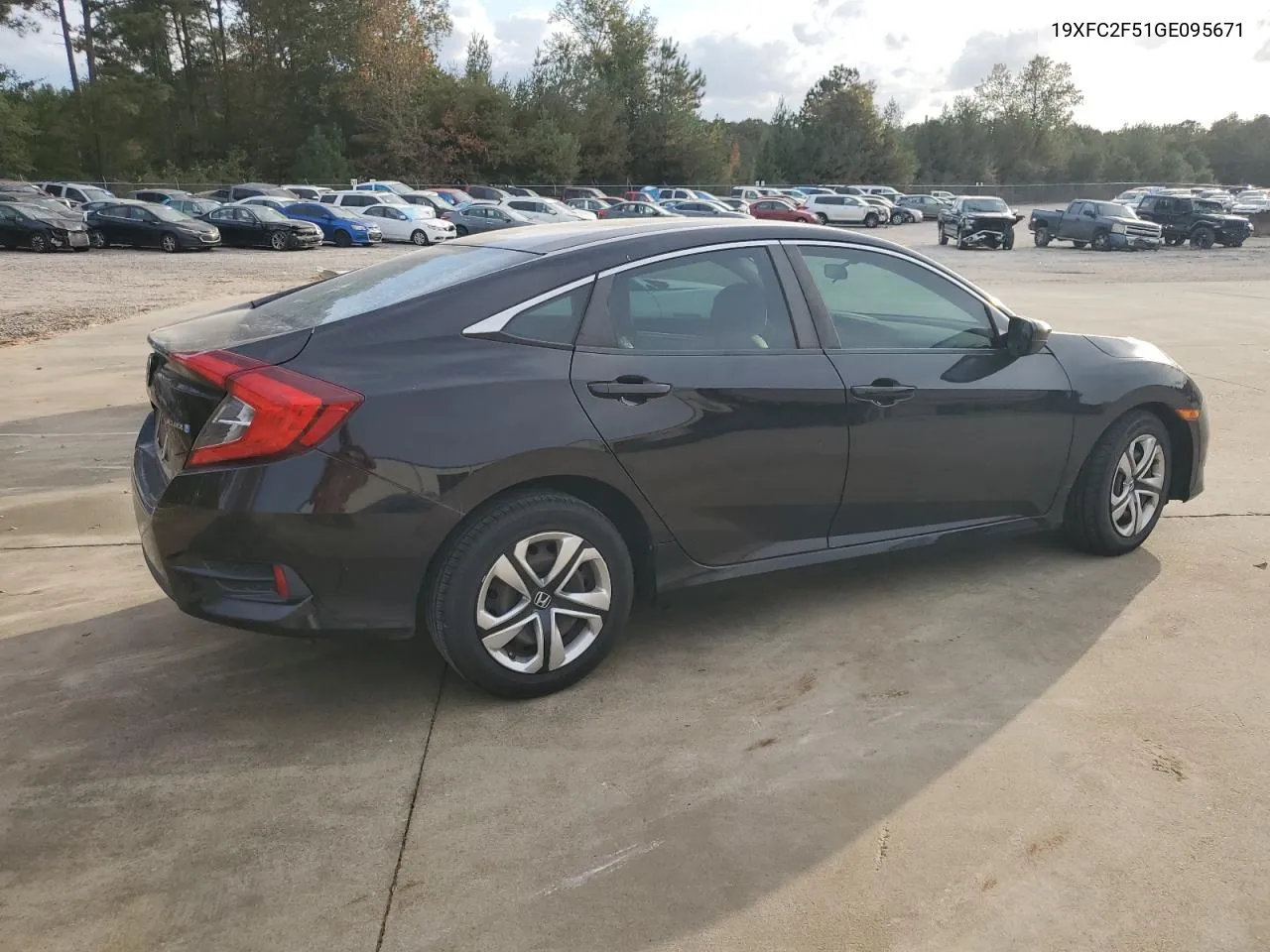 2016 Honda Civic Lx VIN: 19XFC2F51GE095671 Lot: 77966054