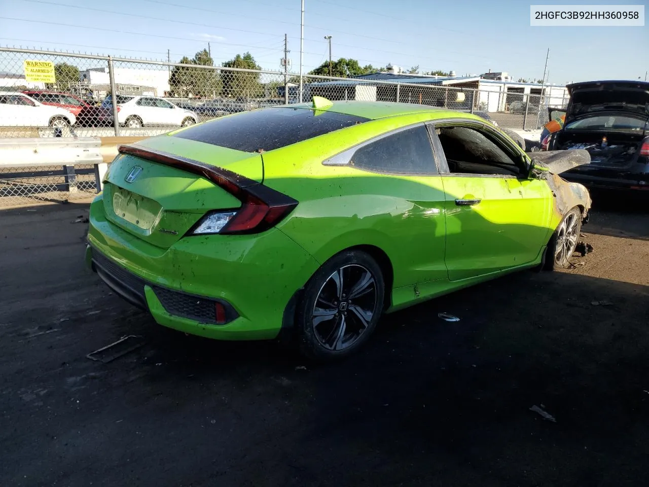 2HGFC3B92HH360958 2017 Honda Civic Touring