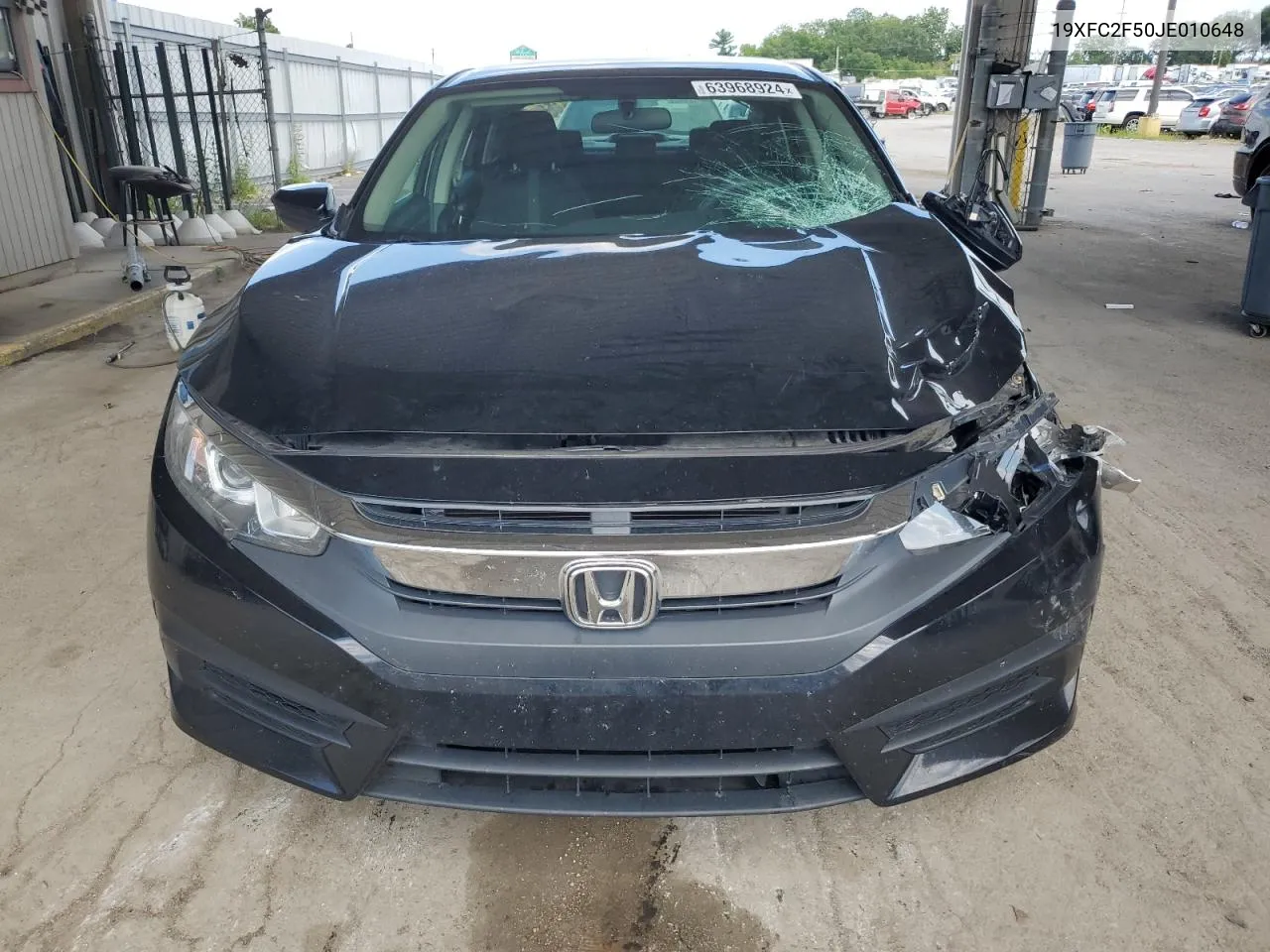 19XFC2F50JE010648 2018 Honda Civic Lx