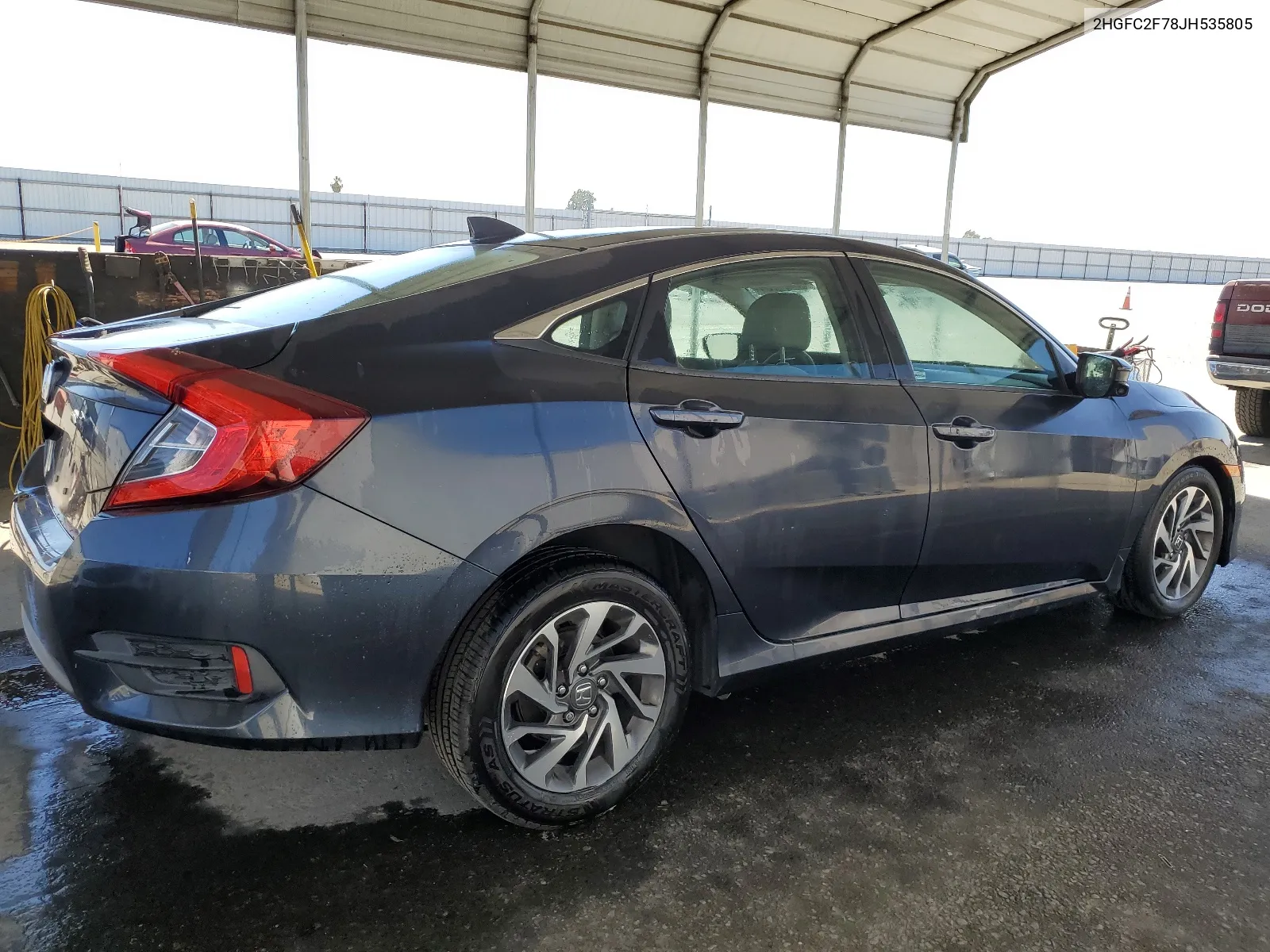 2HGFC2F78JH535805 2018 Honda Civic Ex