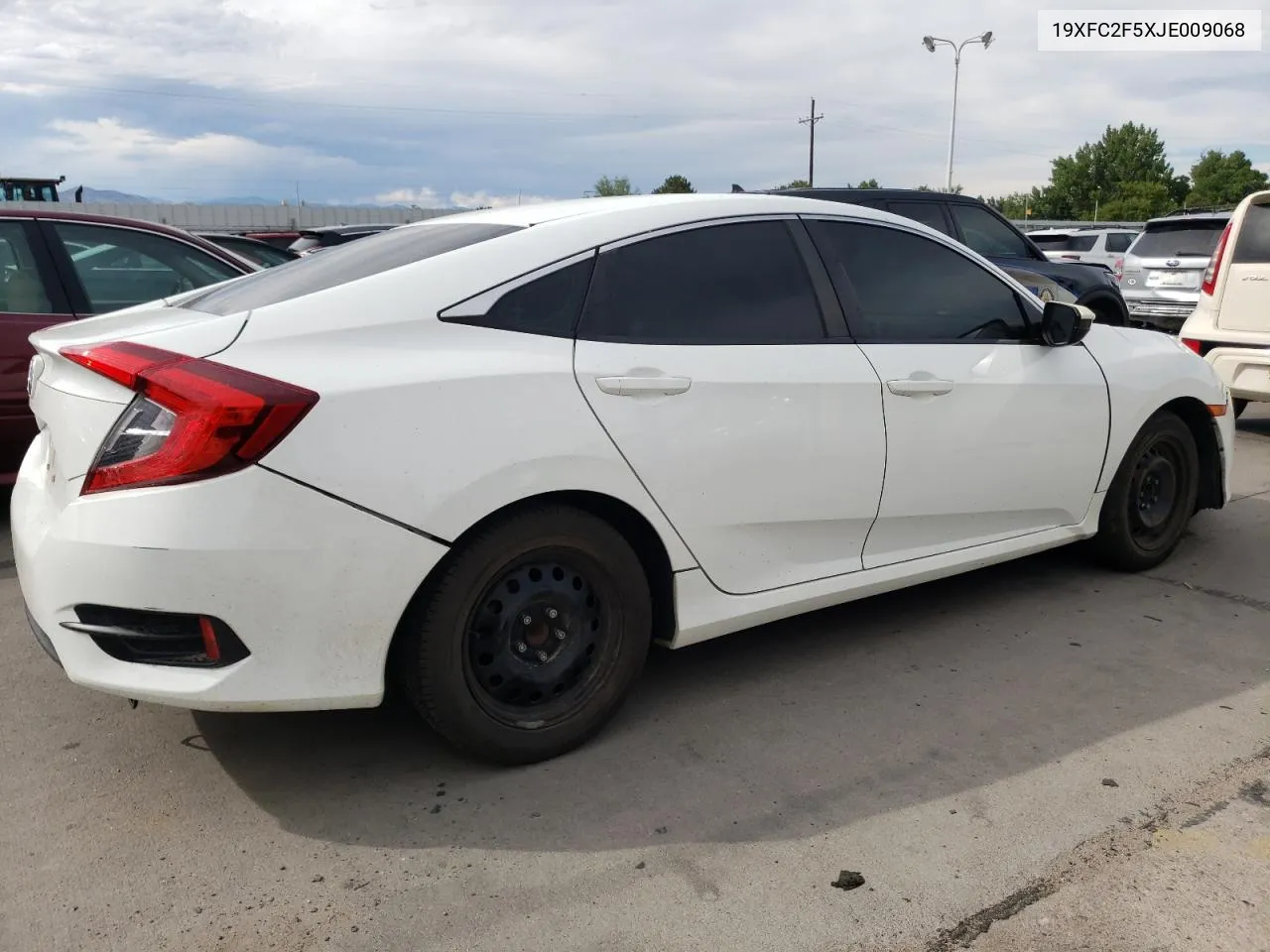 2018 Honda Civic Lx VIN: 19XFC2F5XJE009068 Lot: 68182114