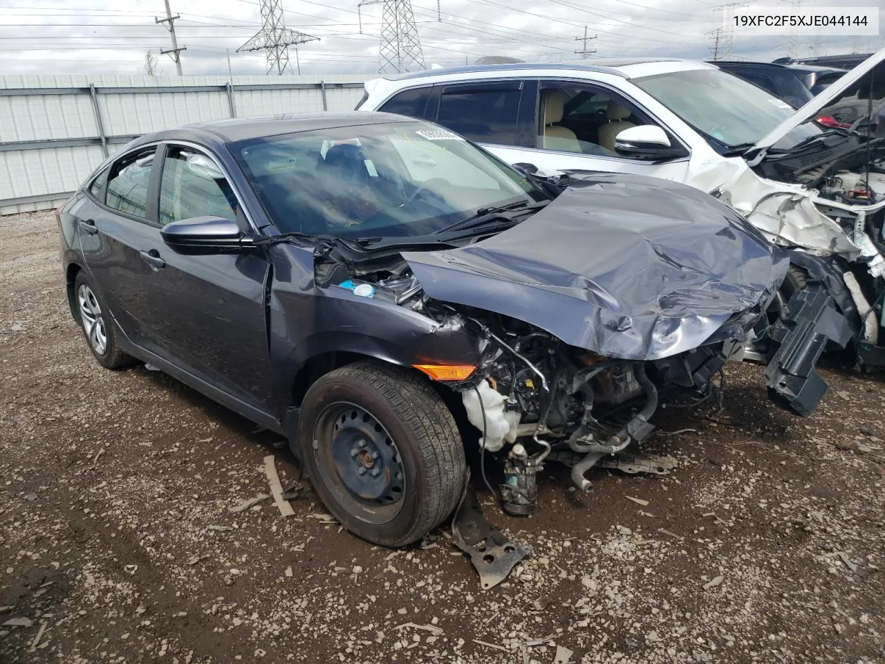 19XFC2F5XJE044144 2018 Honda Civic Lx