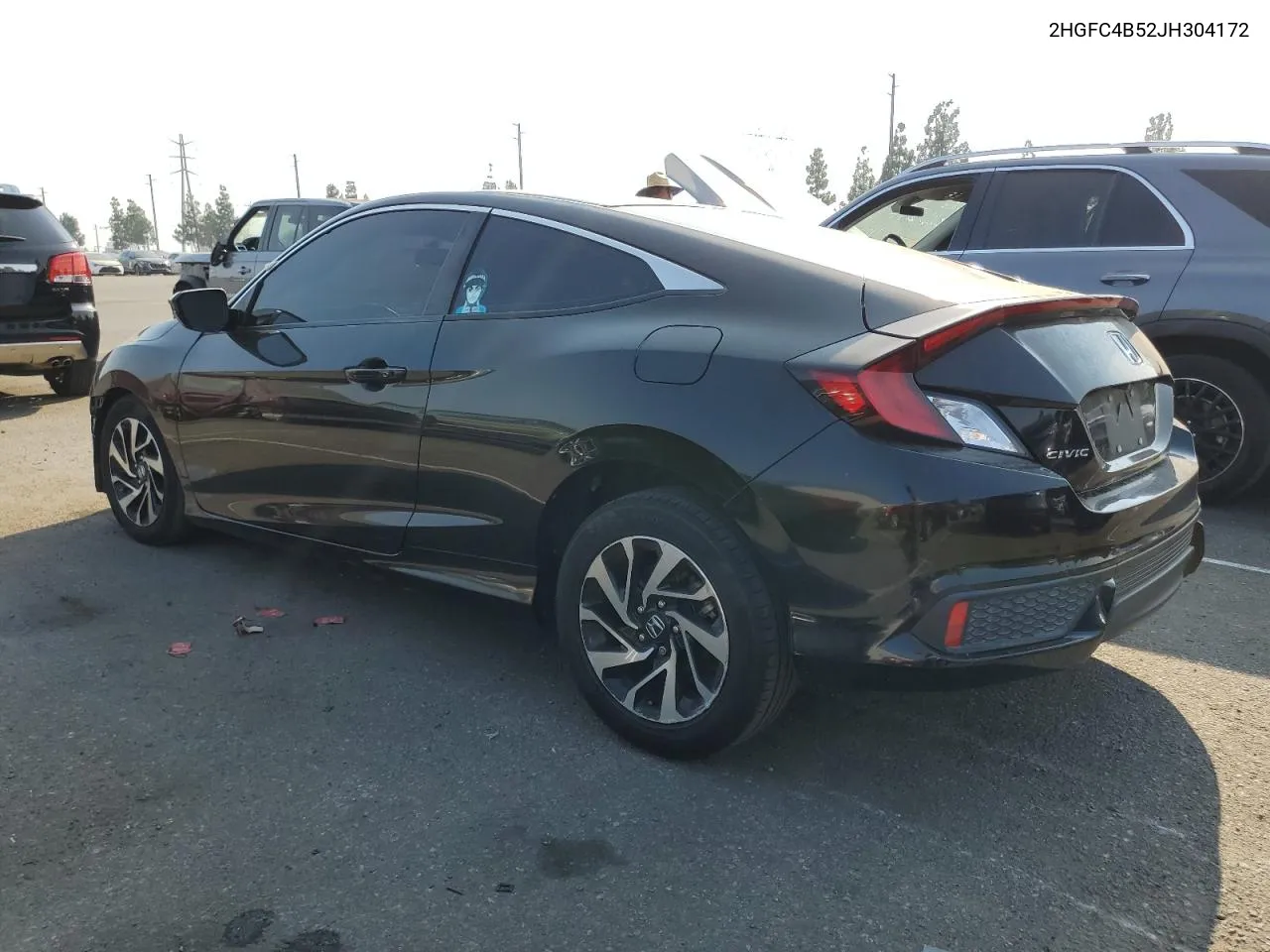 2HGFC4B52JH304172 2018 Honda Civic Lx