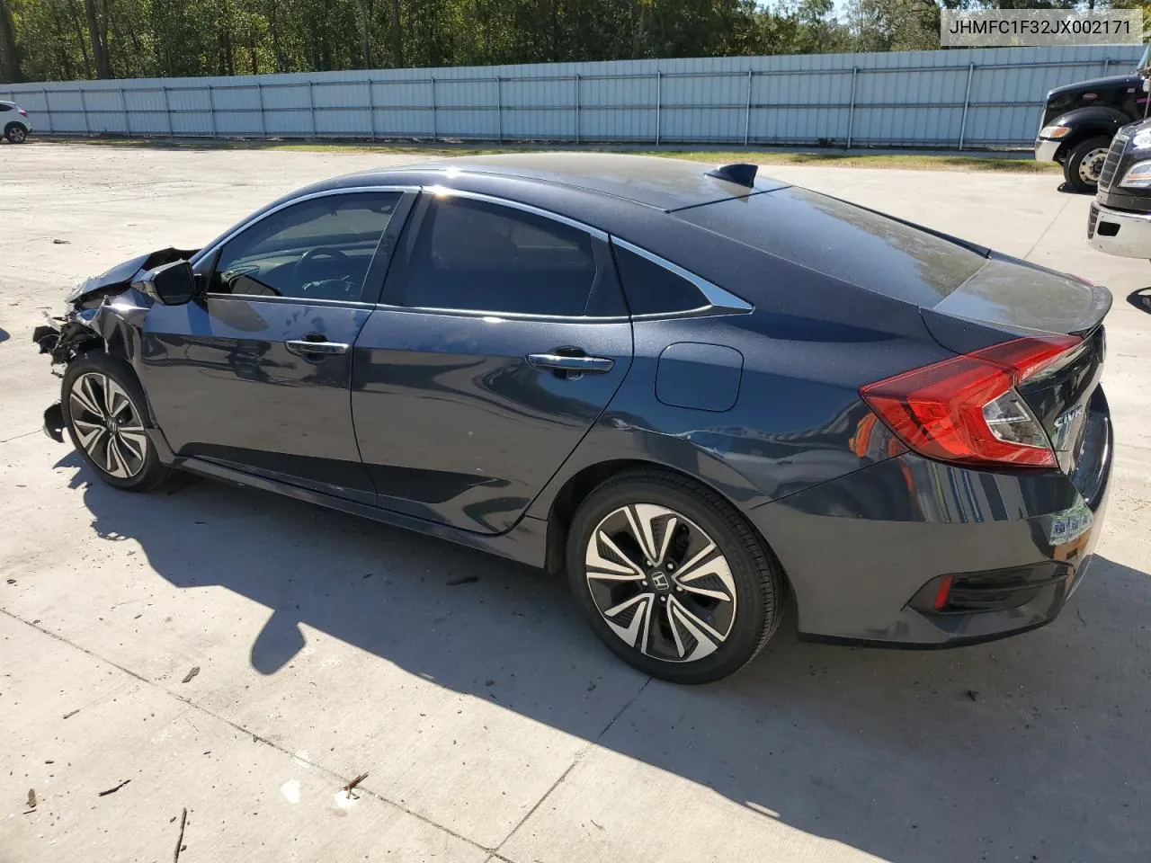 JHMFC1F32JX002171 2018 Honda Civic Ex