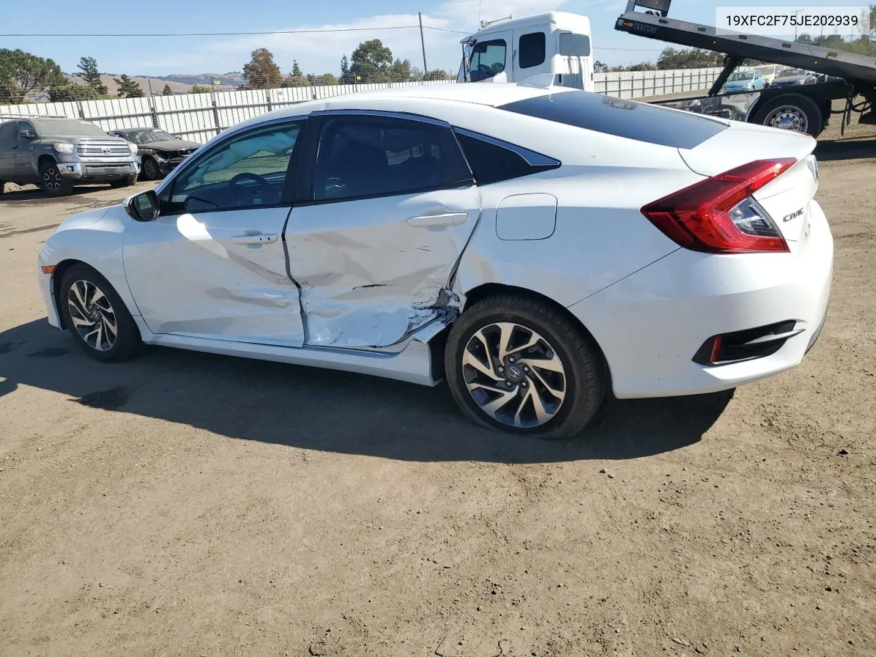 19XFC2F75JE202939 2018 Honda Civic Ex