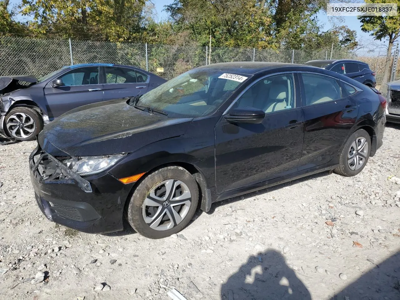 19XFC2F5XJE018837 2018 Honda Civic Lx