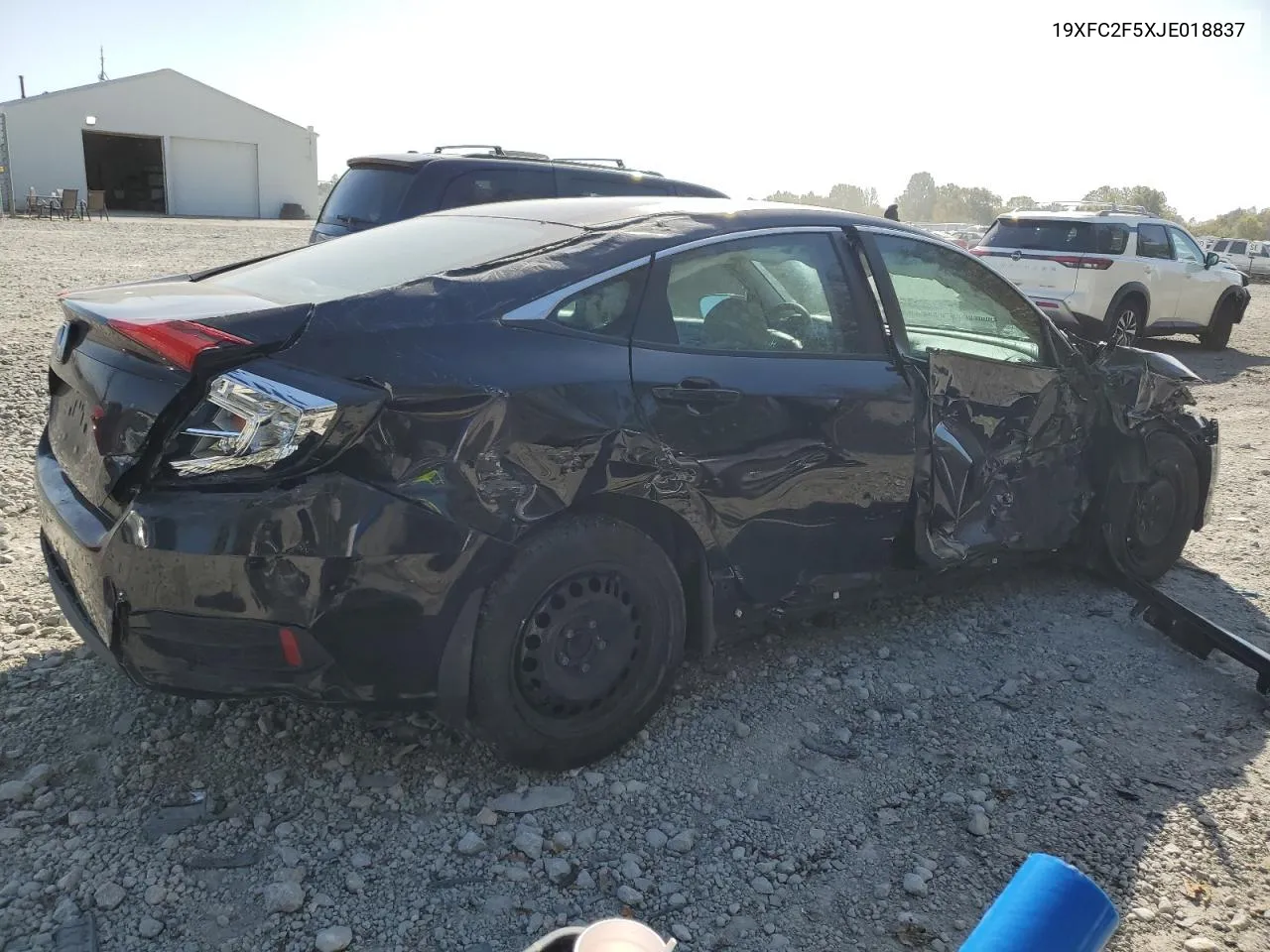 19XFC2F5XJE018837 2018 Honda Civic Lx