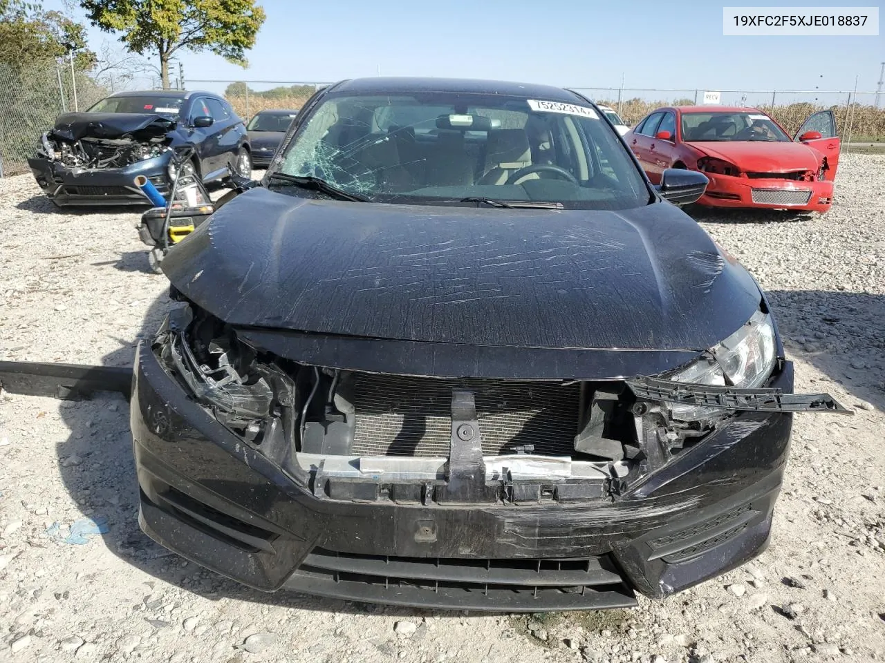 19XFC2F5XJE018837 2018 Honda Civic Lx