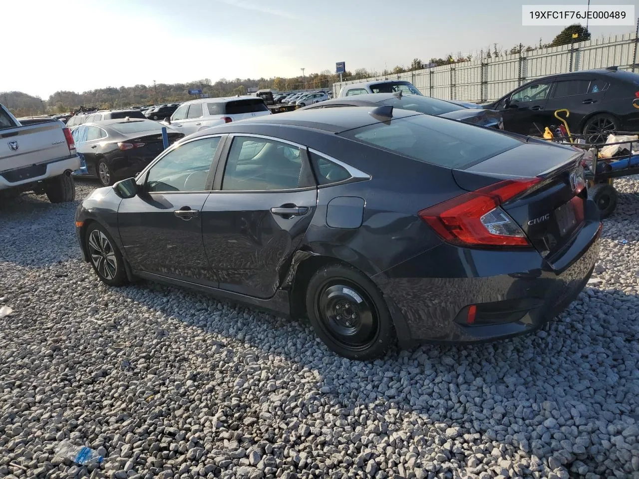 19XFC1F76JE000489 2018 Honda Civic Exl