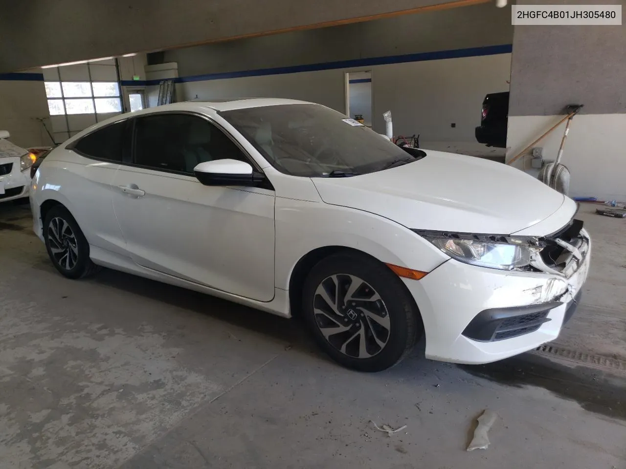 2HGFC4B01JH305480 2018 Honda Civic Lx