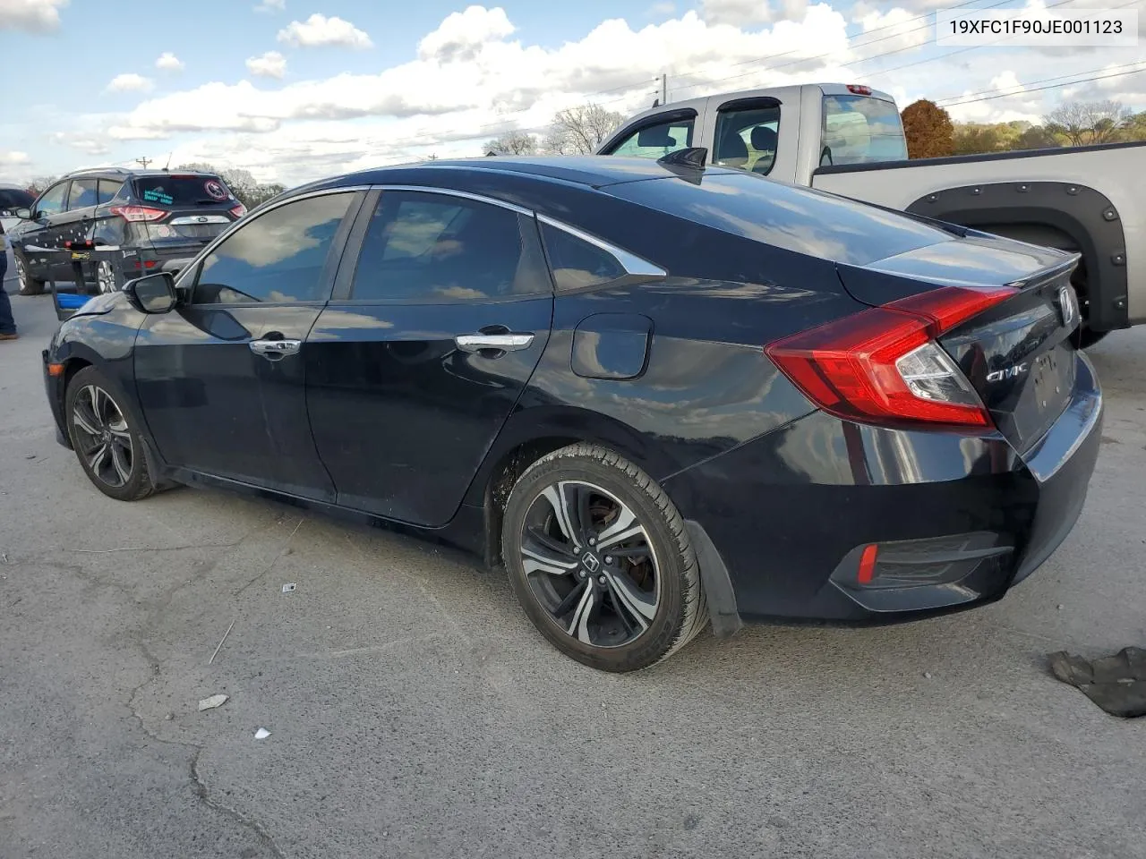 2018 Honda Civic Touring VIN: 19XFC1F90JE001123 Lot: 77484484