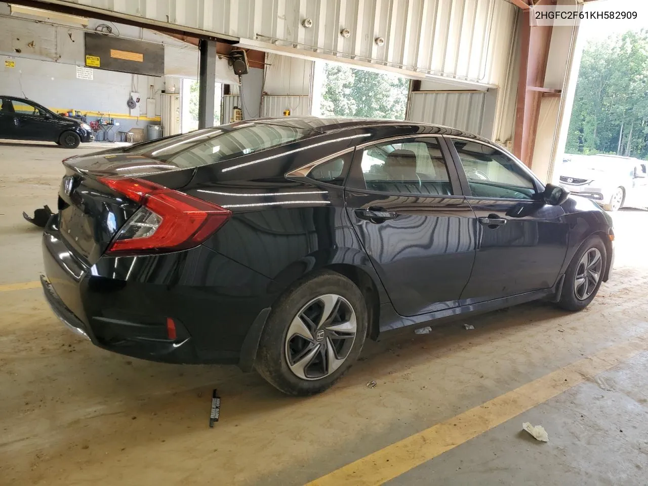 2HGFC2F61KH582909 2019 Honda Civic Lx