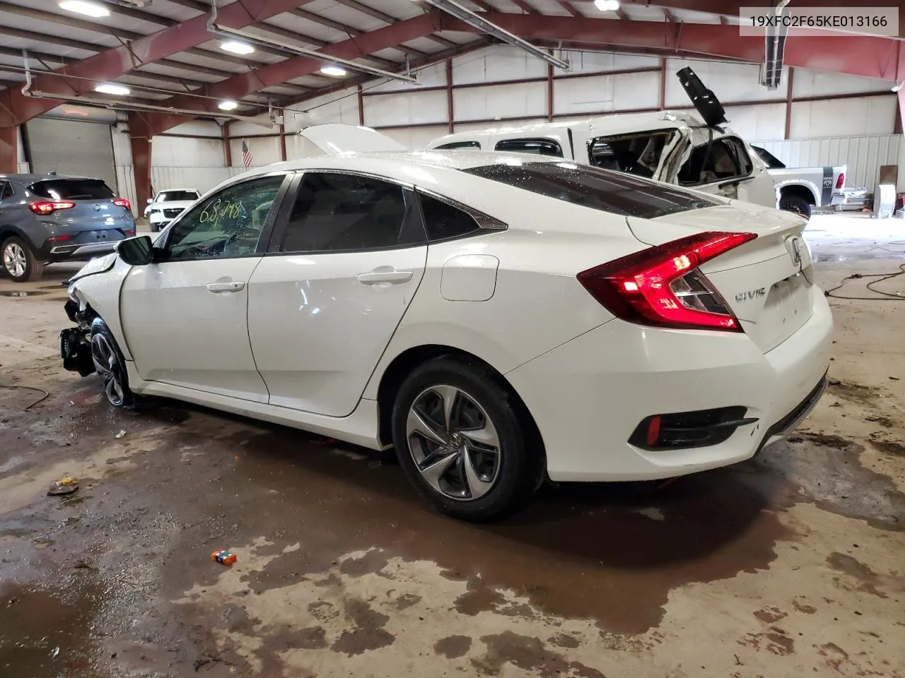 19XFC2F65KE013166 2019 Honda Civic Lx