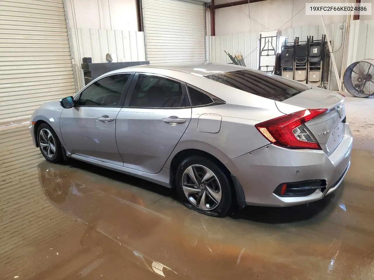 19XFC2F66KE024886 2019 Honda Civic Lx