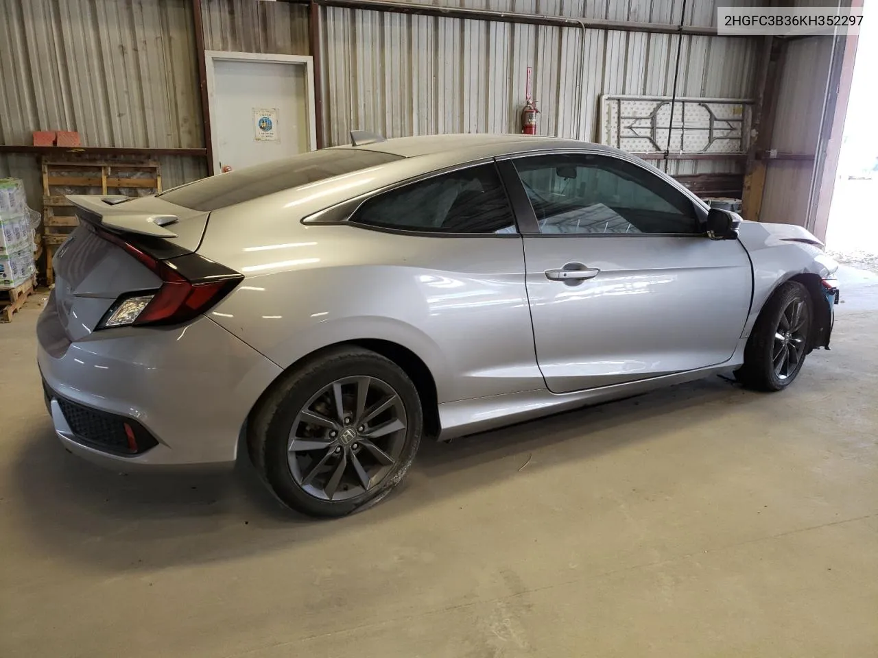 2019 Honda Civic Ex VIN: 2HGFC3B36KH352297 Lot: 69603584