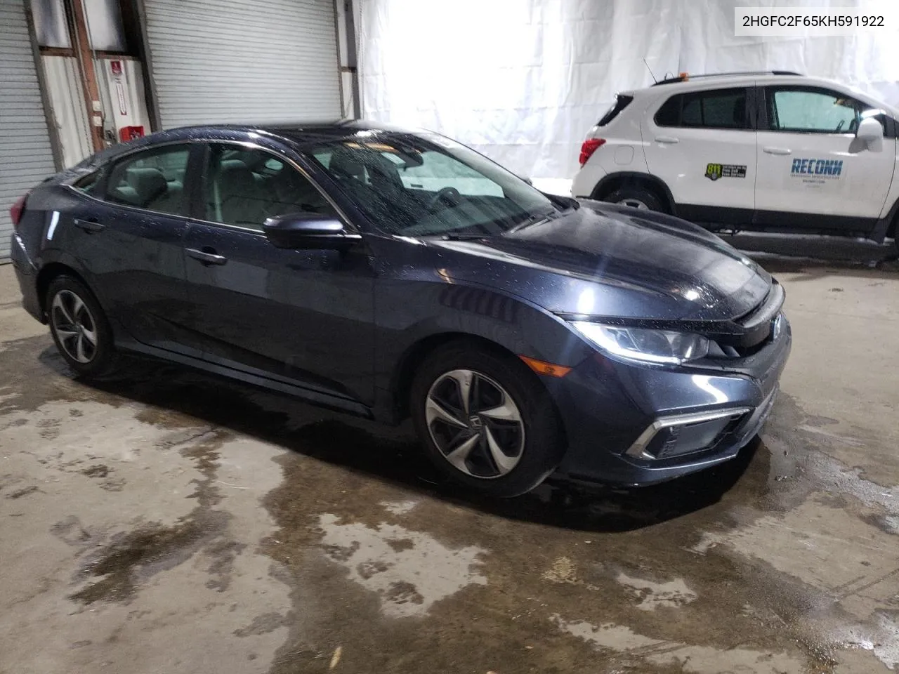 2HGFC2F65KH591922 2019 Honda Civic Lx