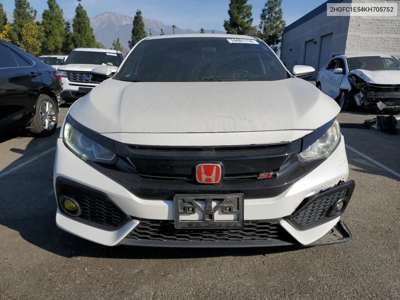 2019 Honda Civic Si VIN: 2HGFC1E54KH705752 Lot: 74401114