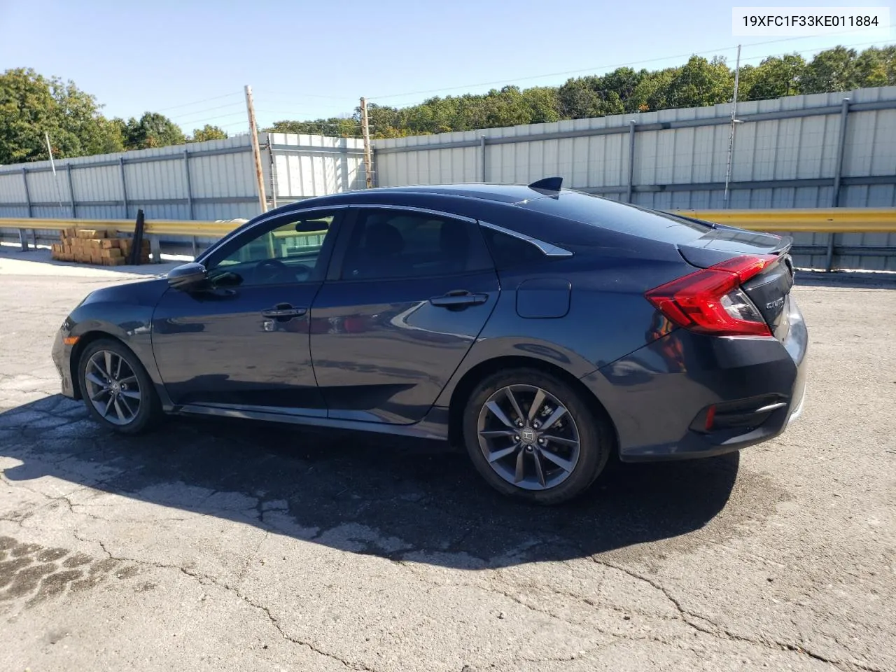 2019 Honda Civic Ex VIN: 19XFC1F33KE011884 Lot: 74477024