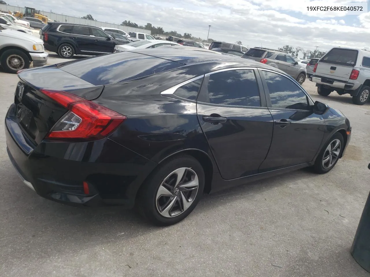 2019 Honda Civic Lx VIN: 19XFC2F68KE040572 Lot: 76894904