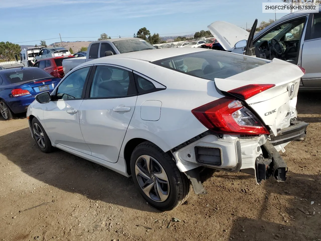 2HGFC2F65KH575302 2019 Honda Civic Lx