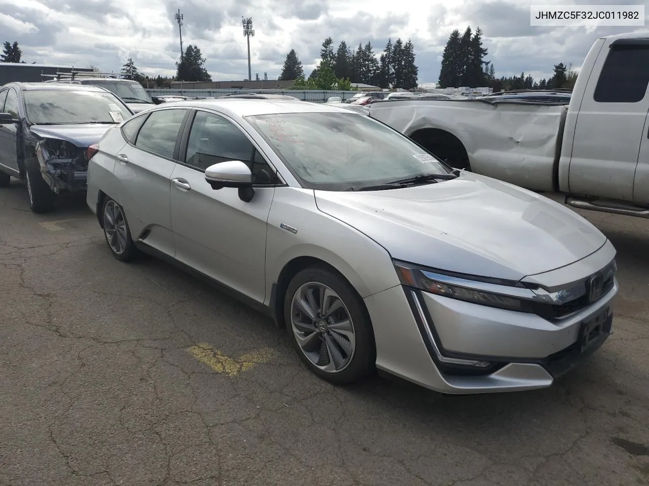 2018 Honda Clarity Touring VIN: JHMZC5F32JC011982 Lot: 52067514