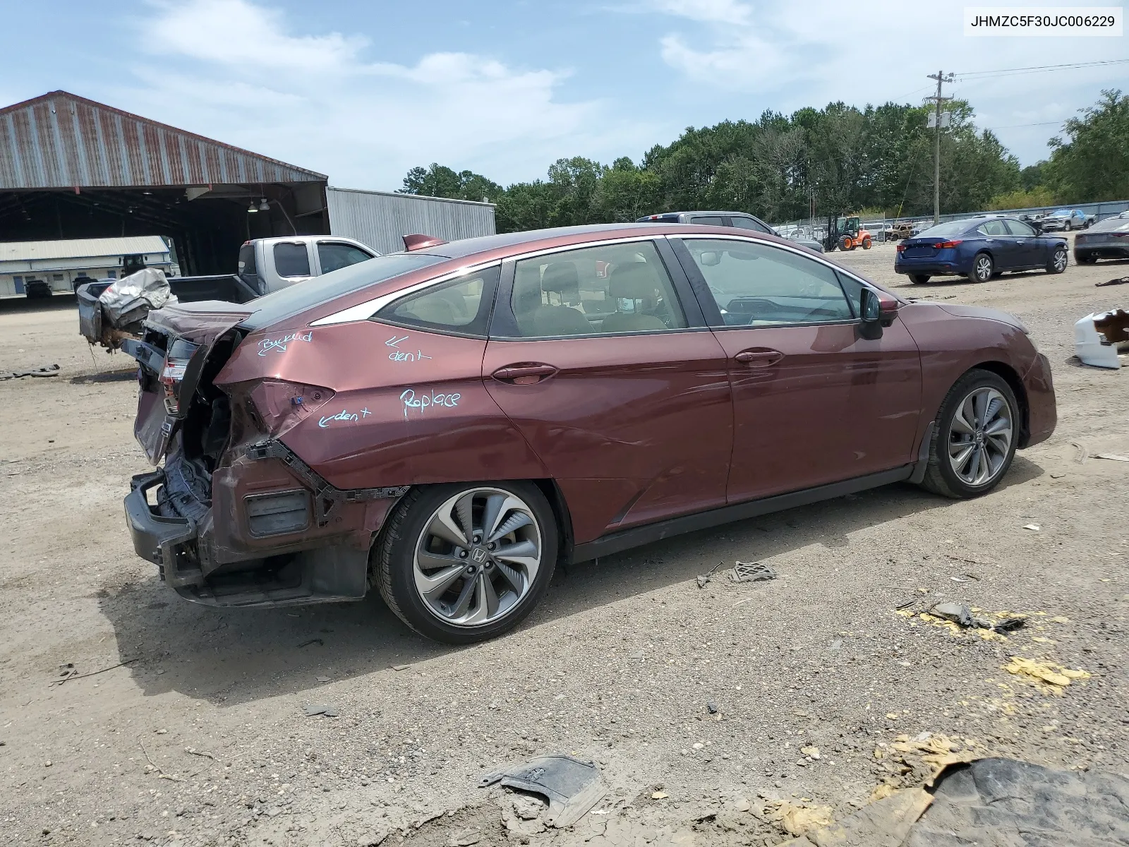 2018 Honda Clarity Touring VIN: JHMZC5F30JC006229 Lot: 65461844