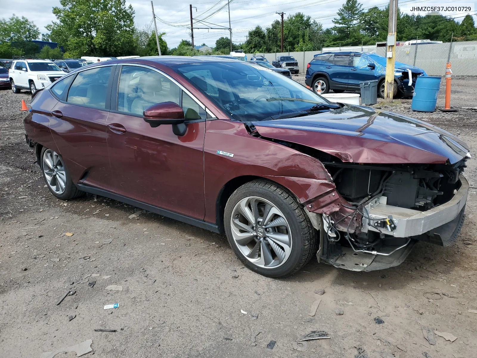 2018 Honda Clarity Touring VIN: JHMZC5F37JC010729 Lot: 68067054