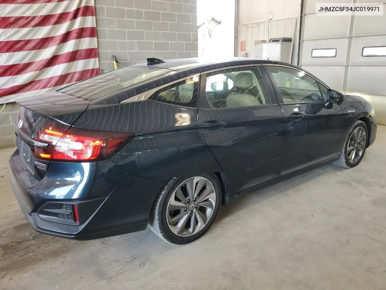 JHMZC5F34JC019971 2018 Honda Clarity Touring