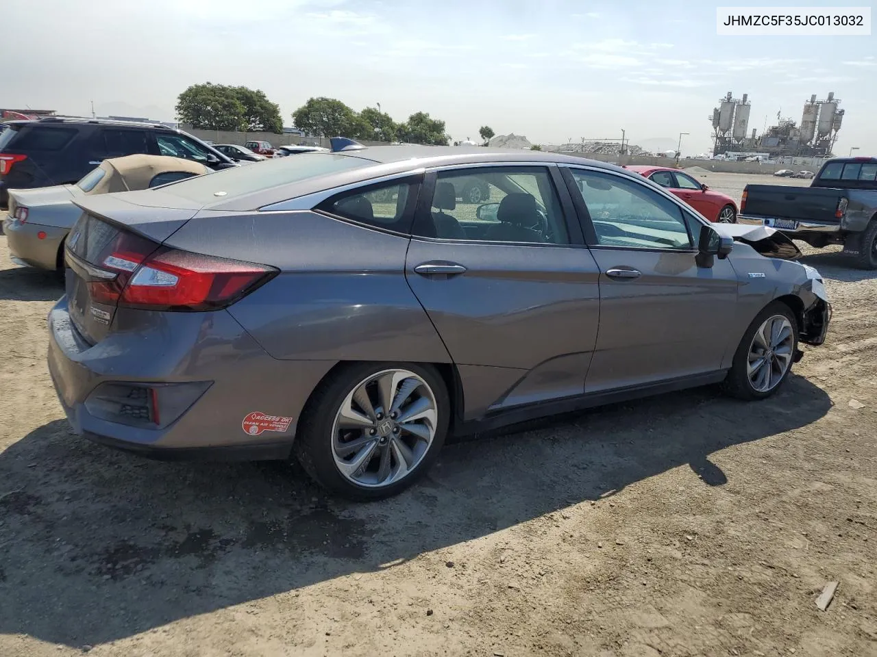 2018 Honda Clarity Touring VIN: JHMZC5F35JC013032 Lot: 70244334