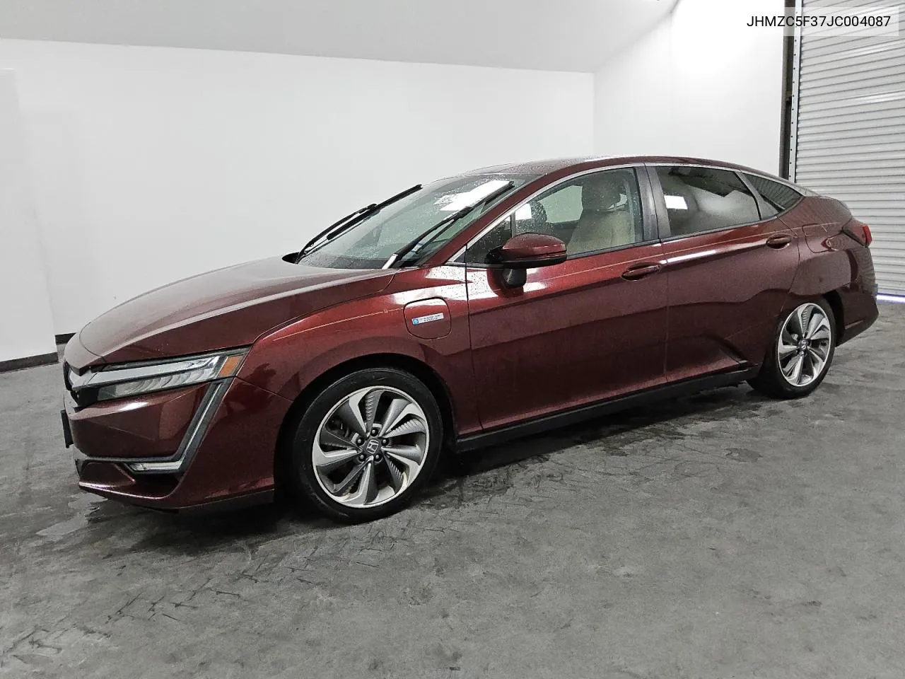 2018 Honda Clarity Touring VIN: JHMZC5F37JC004087 Lot: 72400514