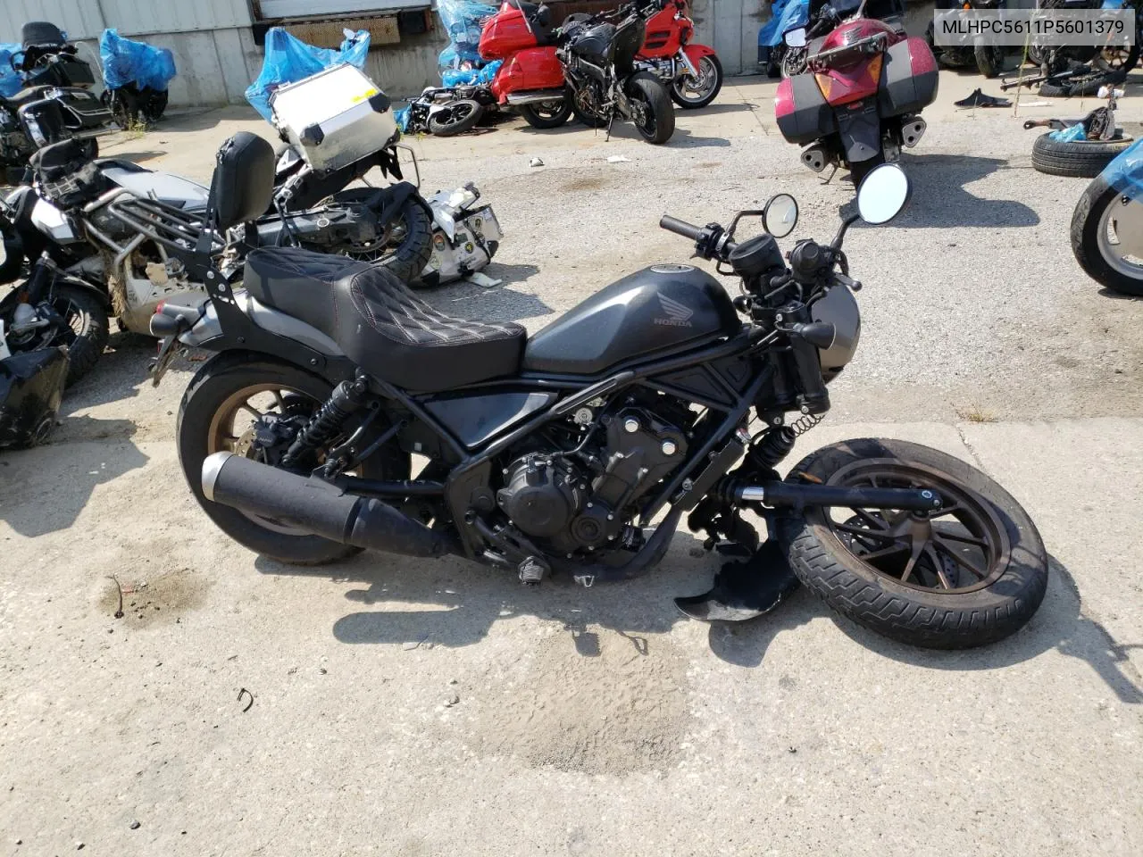 MLHPC5611P5601379 2023 Honda Cmx500