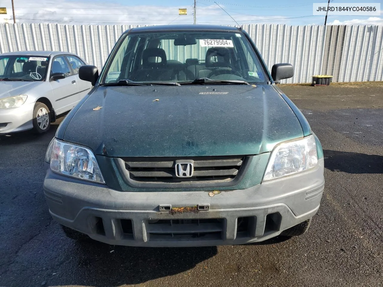 JHLRD1844YC040586 2000 Honda Cr-V Lx