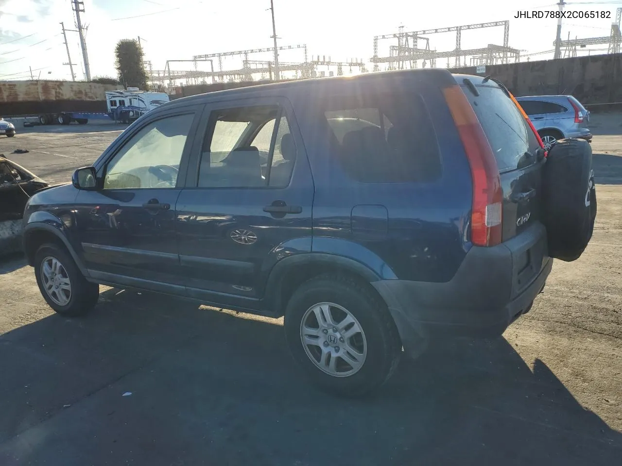 2002 Honda Cr-V Ex VIN: JHLRD788X2C065182 Lot: 81002574