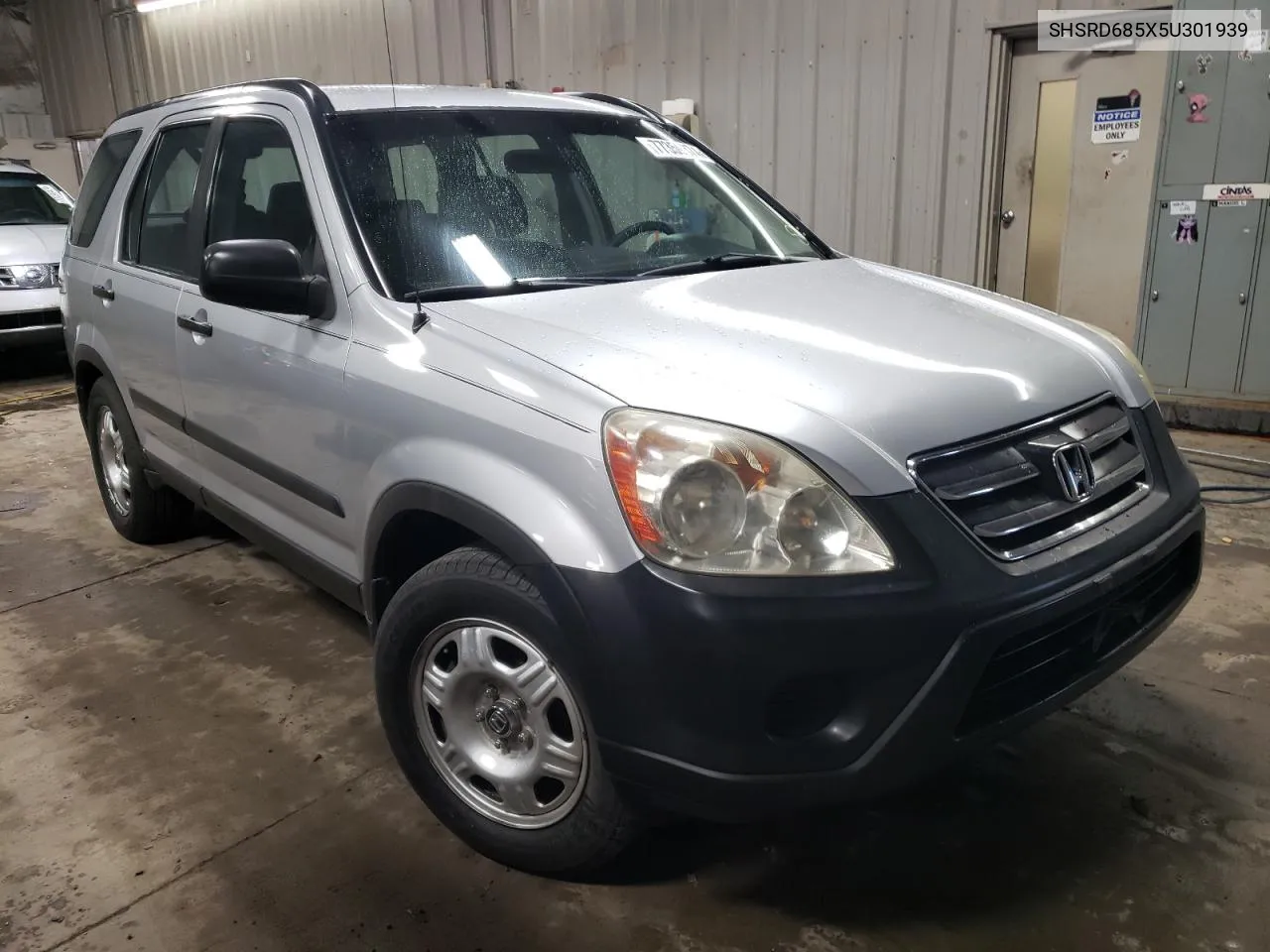 2005 Honda Cr-V Lx VIN: SHSRD685X5U301939 Lot: 77359374