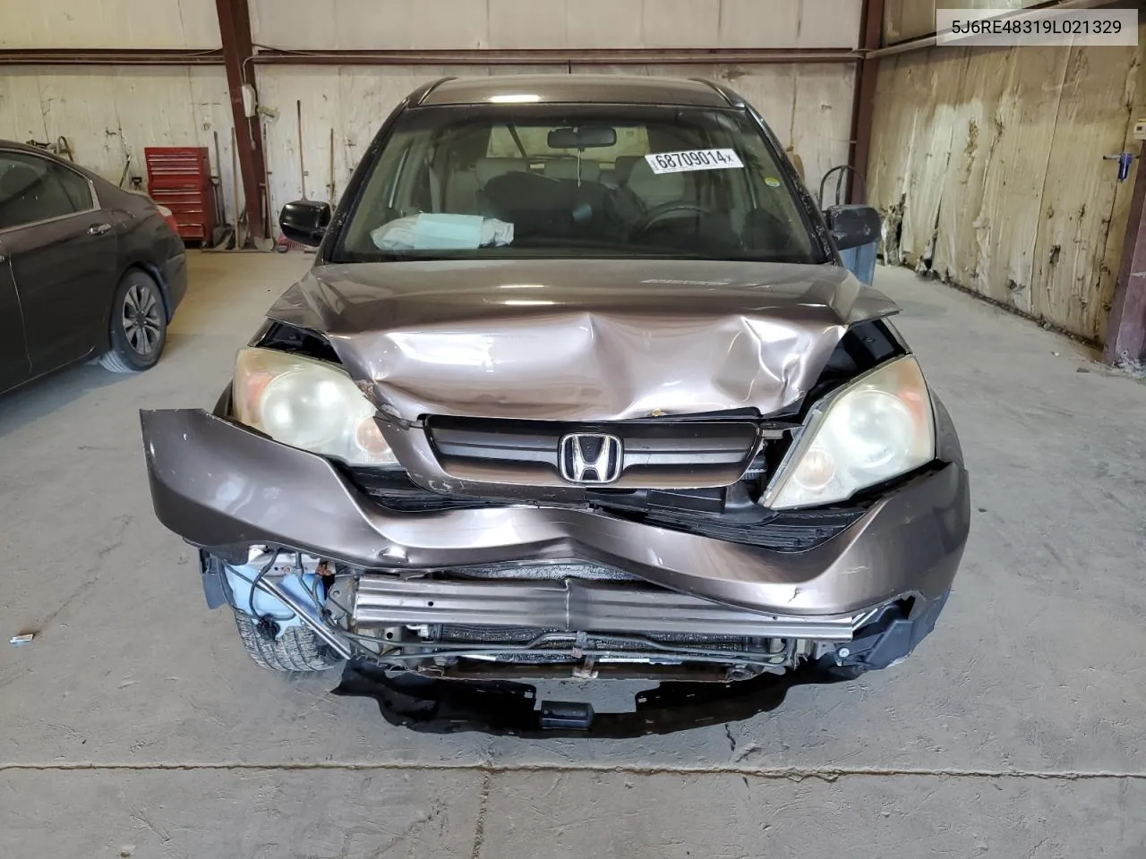 2009 Honda Cr-V Lx VIN: 5J6RE48319L021329 Lot: 68709014