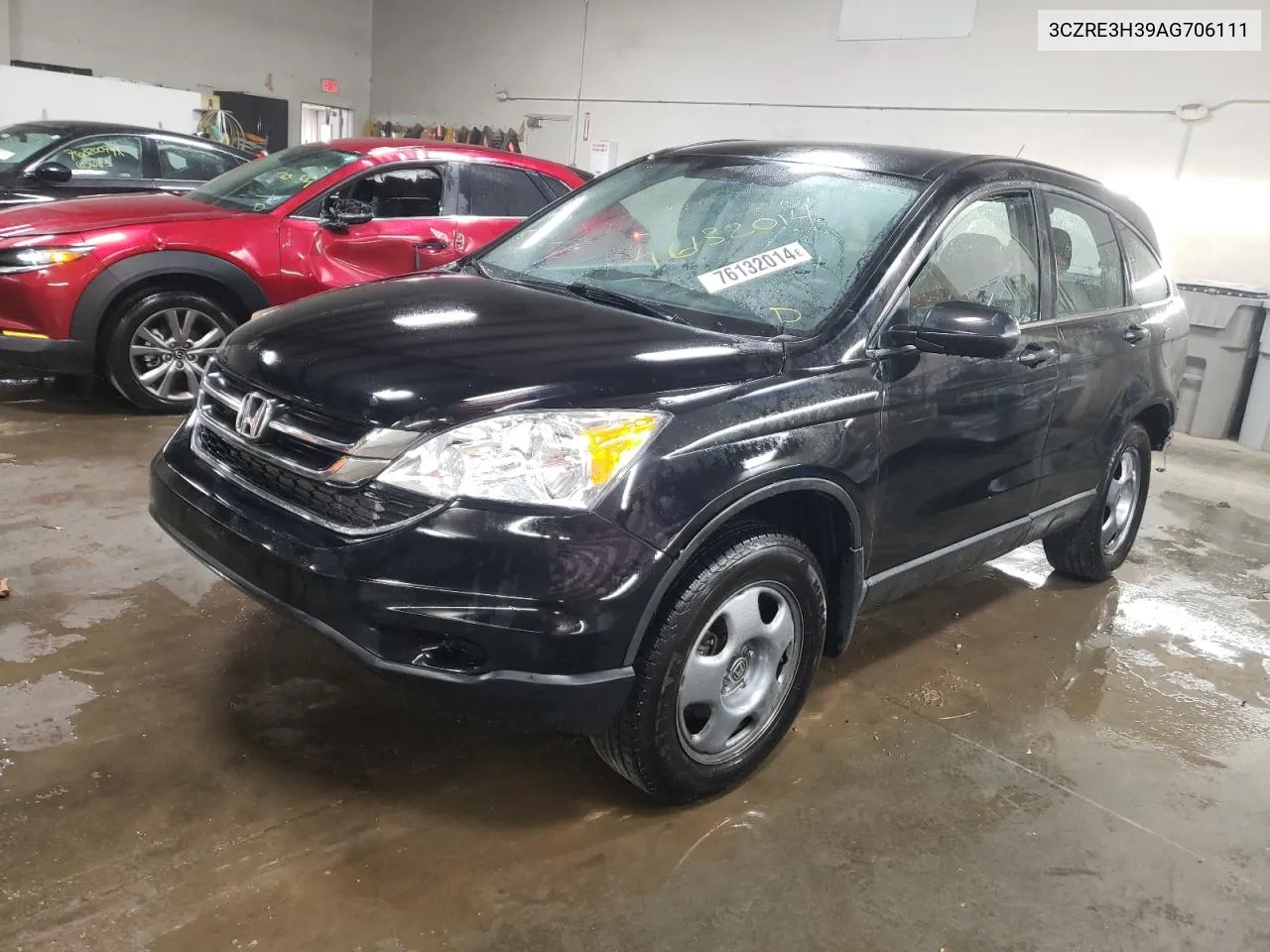 2010 Honda Cr-V Lx VIN: 3CZRE3H39AG706111 Lot: 76132014