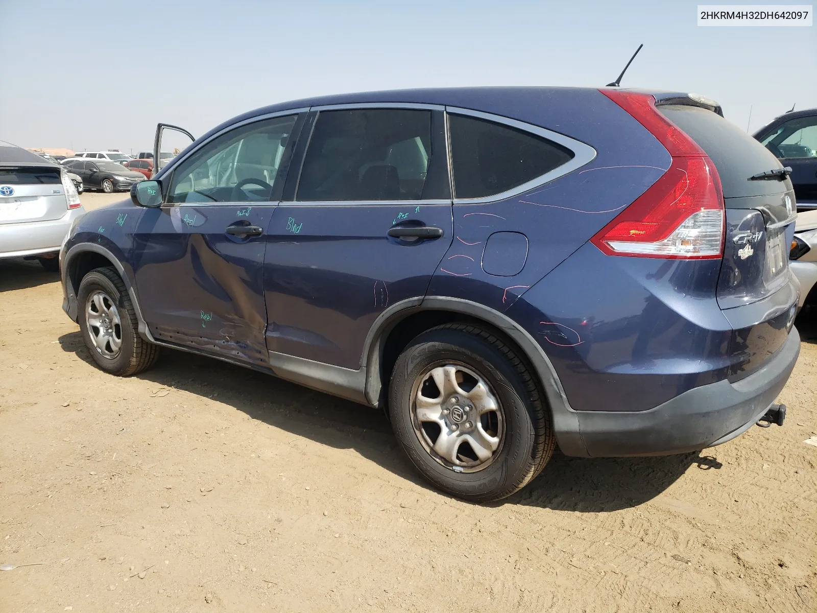 2HKRM4H32DH642097 2013 Honda Cr-V Lx